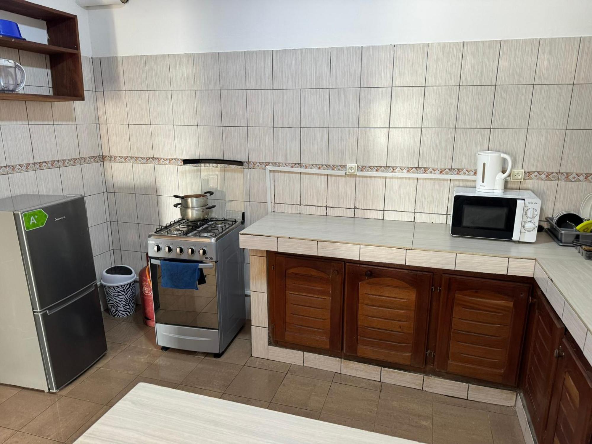 Appartements Modernes, Wifi, Tv - Yaounde, Omnisports Екстериор снимка