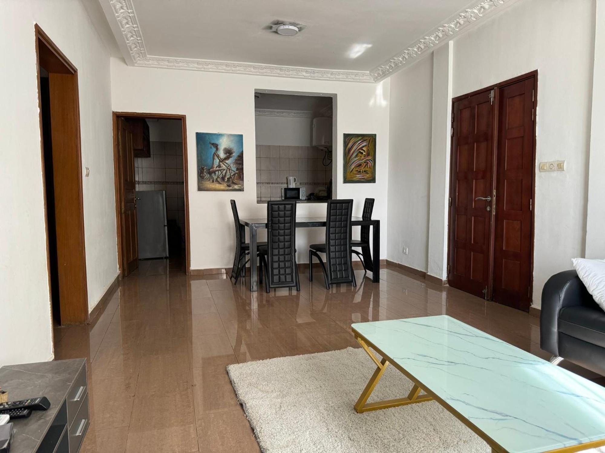 Appartements Modernes, Wifi, Tv - Yaounde, Omnisports Екстериор снимка