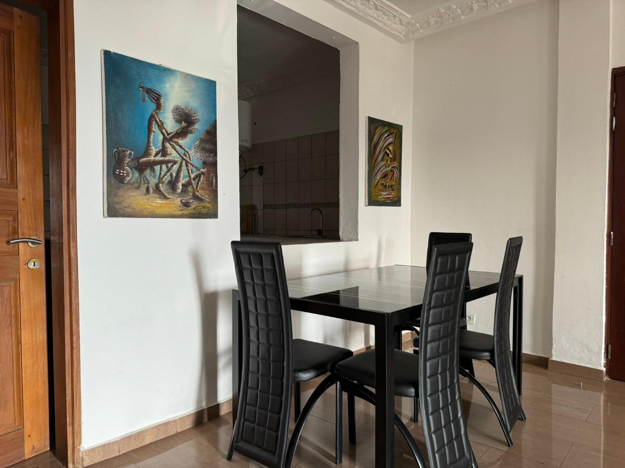 Appartements Modernes, Wifi, Tv - Yaounde, Omnisports Екстериор снимка